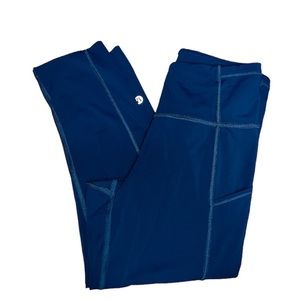 Lululemon Cropped Navy Blue Leggings W/Side Pockets